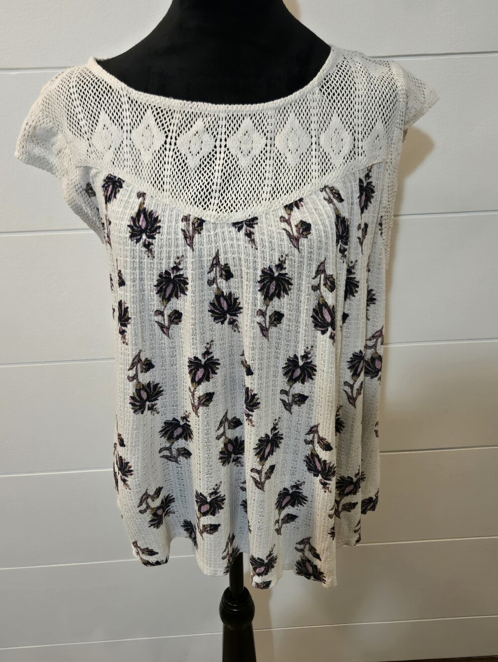 Lucky Brand White Floral Knit Camisole with Crochet Yoke